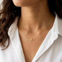 18k gold sideways cross necklace aëlis